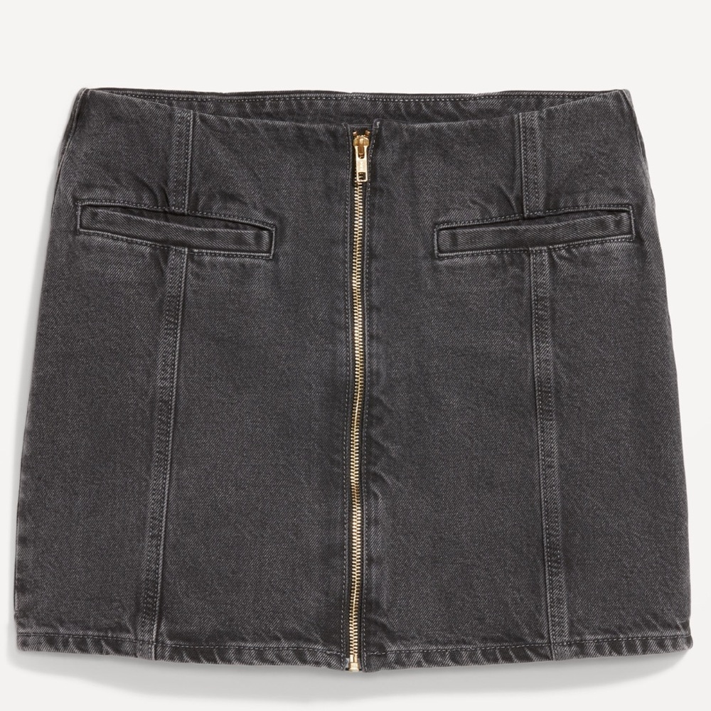 Old Navy denim Mini Skirt - Picture 2 of 7
